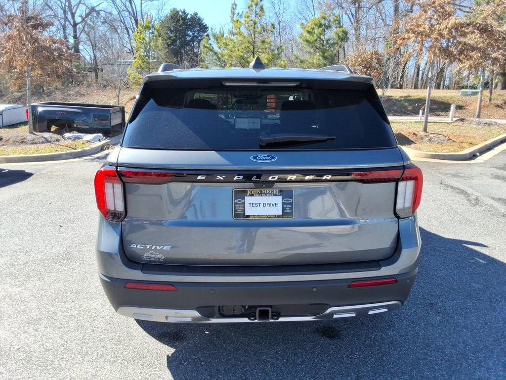 2025 Ford Explorer Active