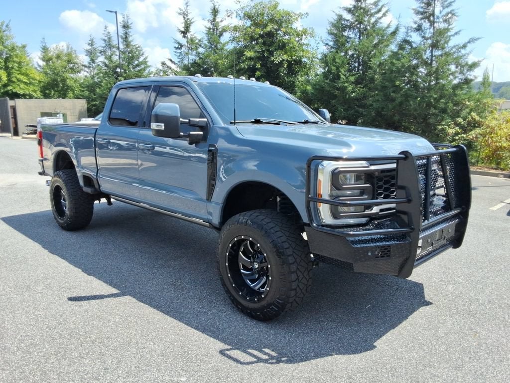 2023 Ford F-250 LARIAT