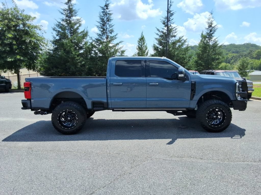 2023 Ford F-250 LARIAT