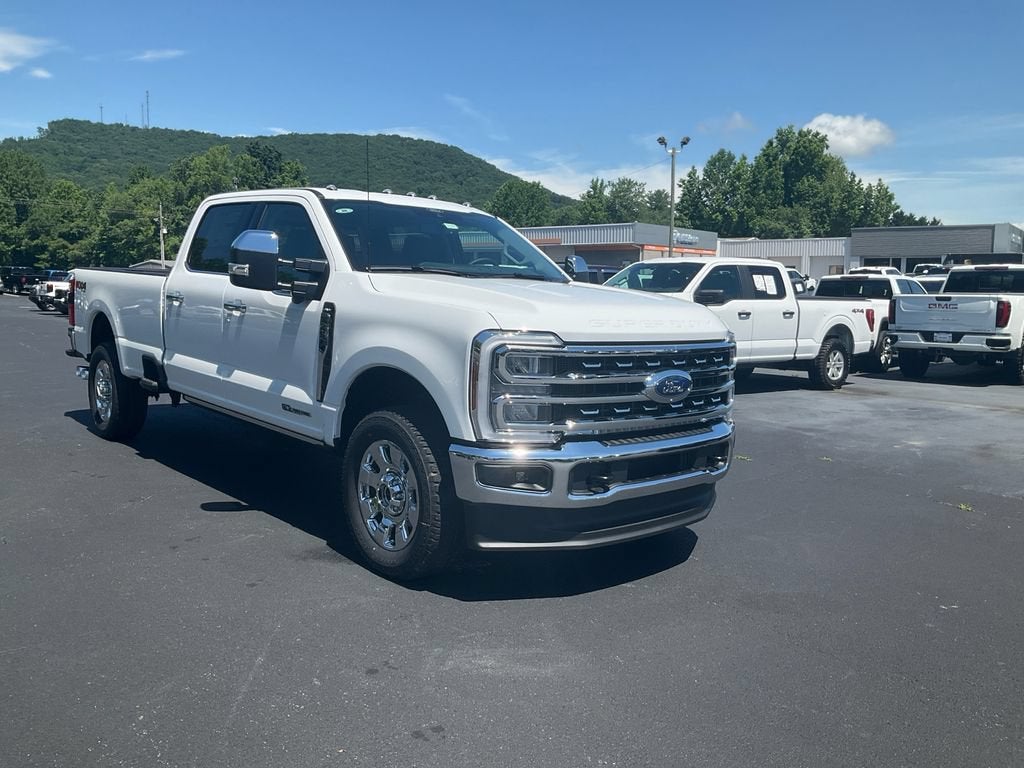 2026 Ford F-350 LARIAT