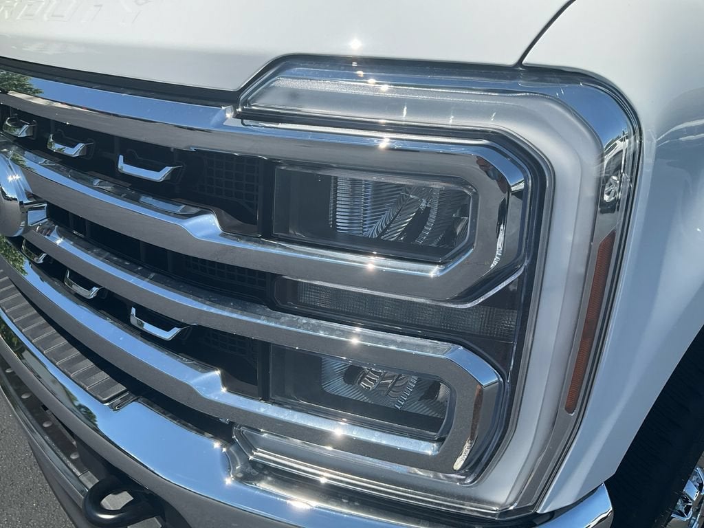 2026 Ford F-350 LARIAT