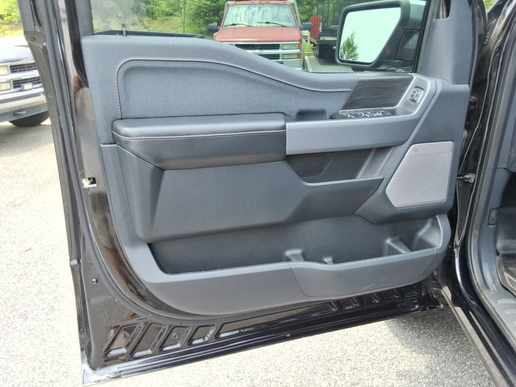 2025 Ford F-150 Lariat - Photo 22