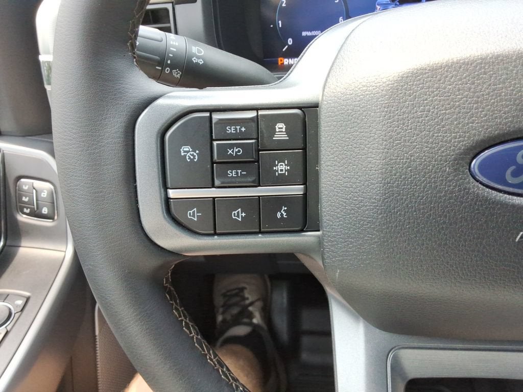 2025 Ford F-150 Lariat - Photo 29