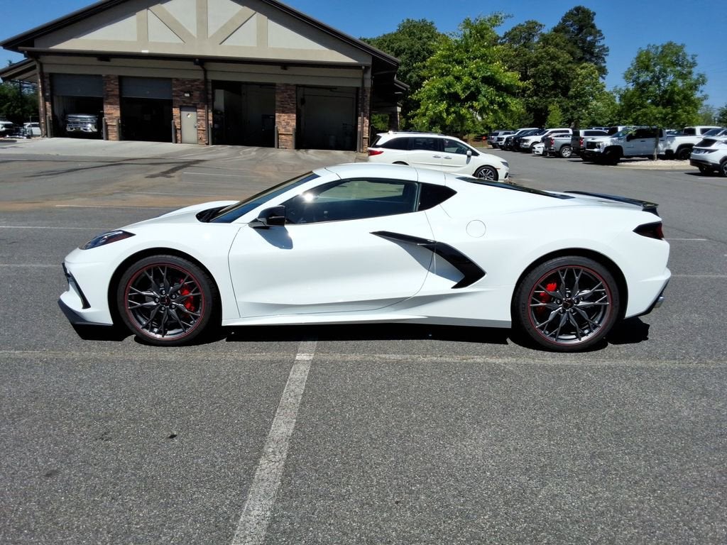 2026 Chevrolet Corvette Stingray 2LT