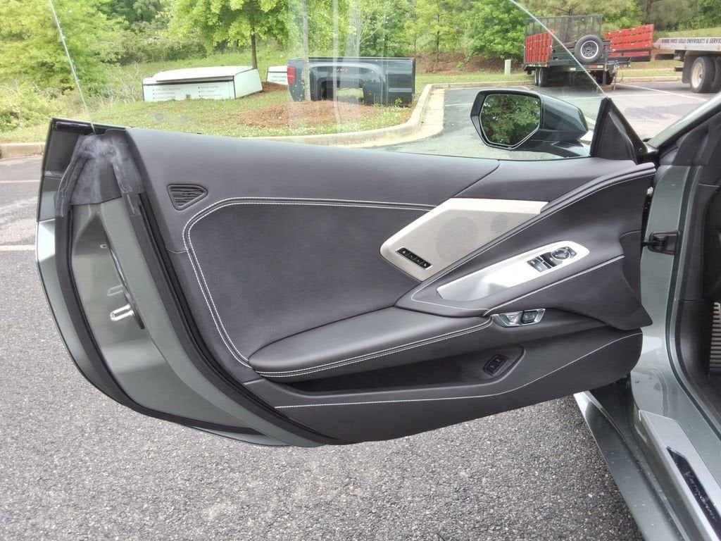 2023 Chevrolet Corvette Stingray 2LT
