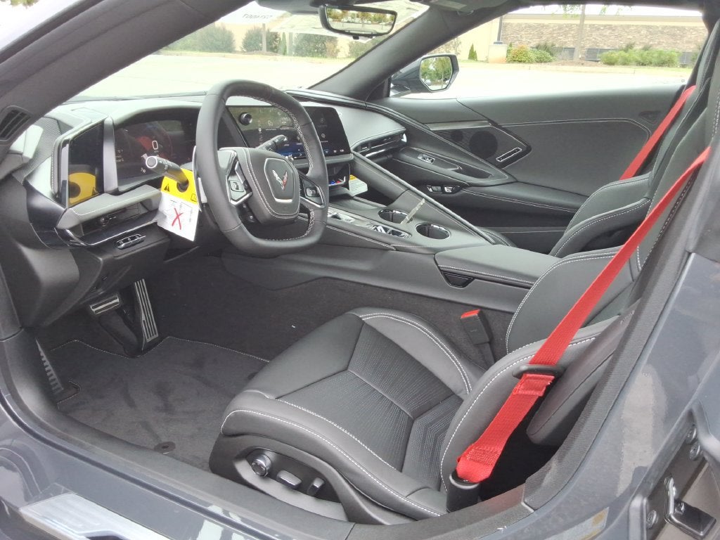 2027 Chevrolet Corvette Stingray 2LT