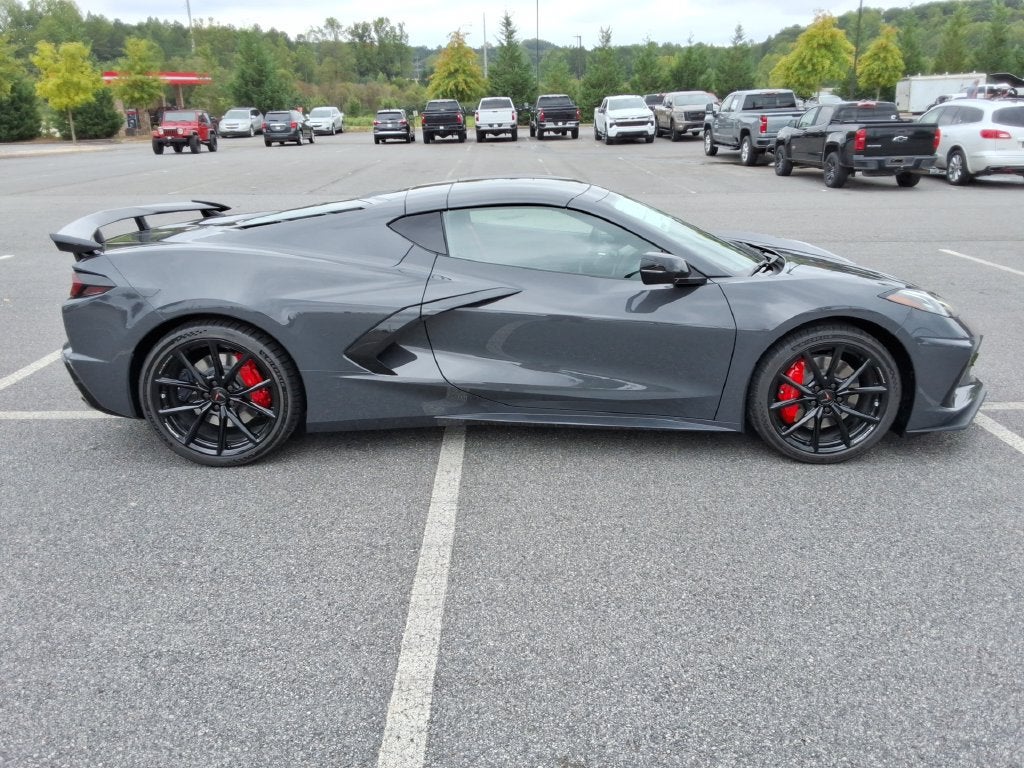 2027 Chevrolet Corvette Stingray 2LT