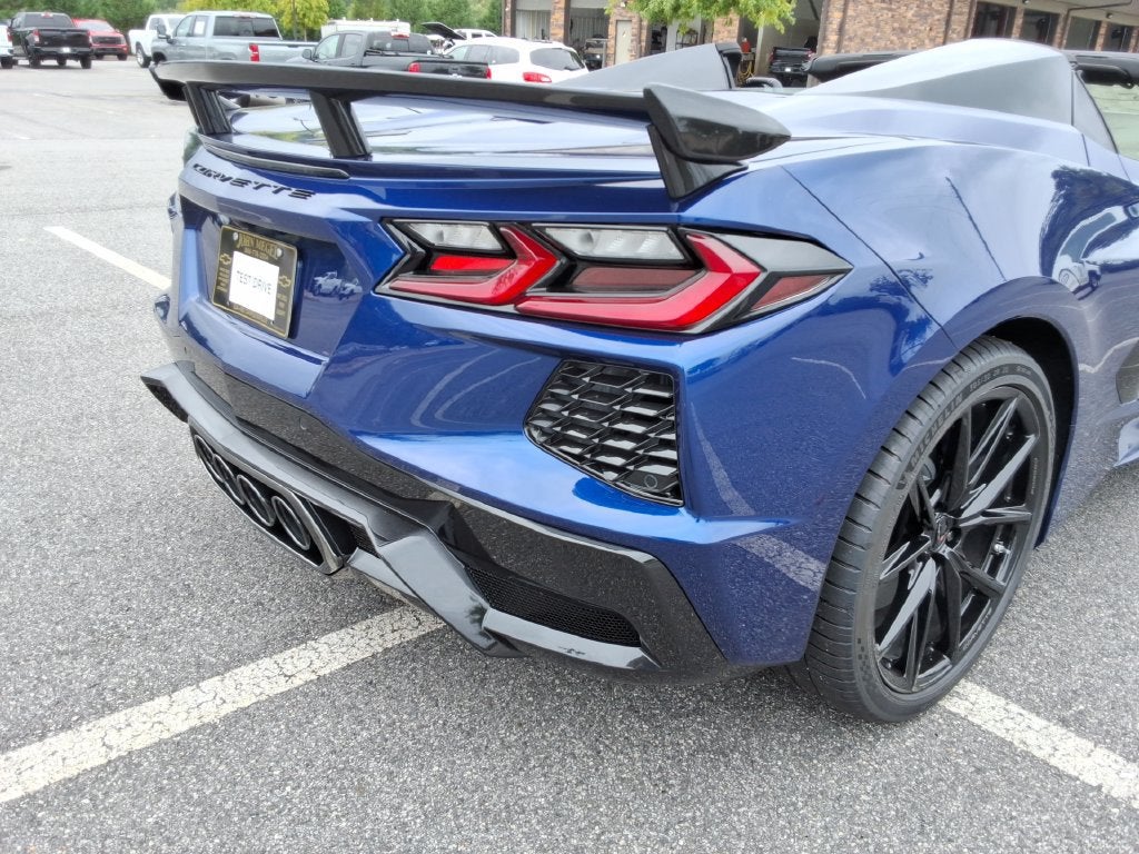 2027 Chevrolet Corvette Stingray 2LT