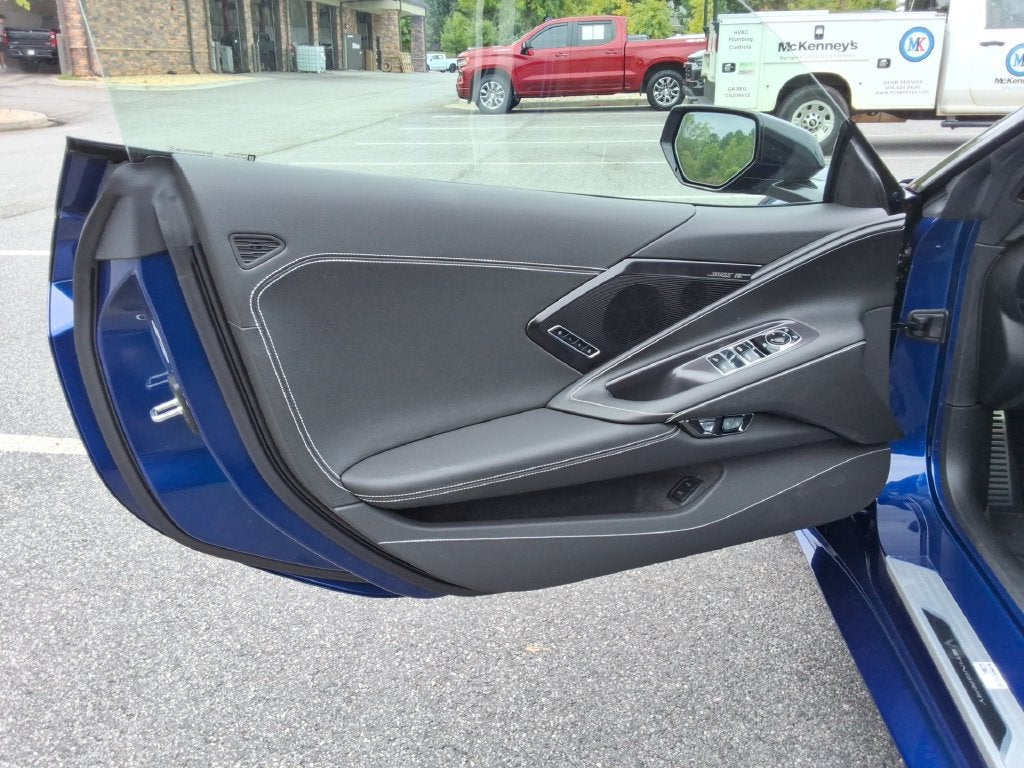 2027 Chevrolet Corvette Stingray 2LT