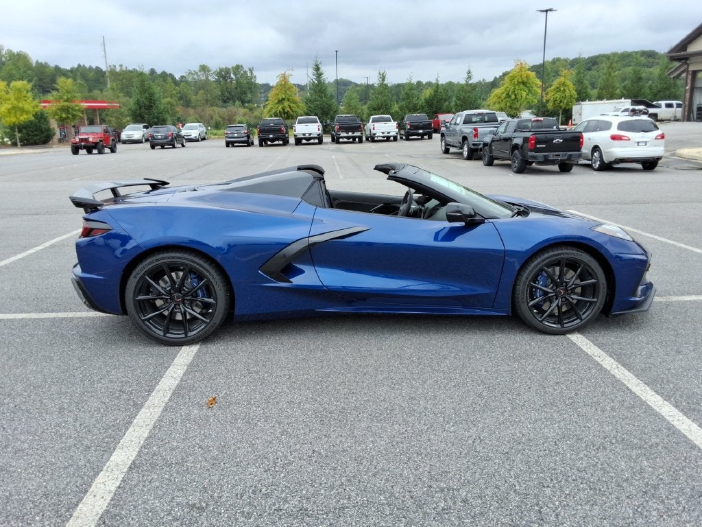 2027 Chevrolet Corvette Stingray 2LT