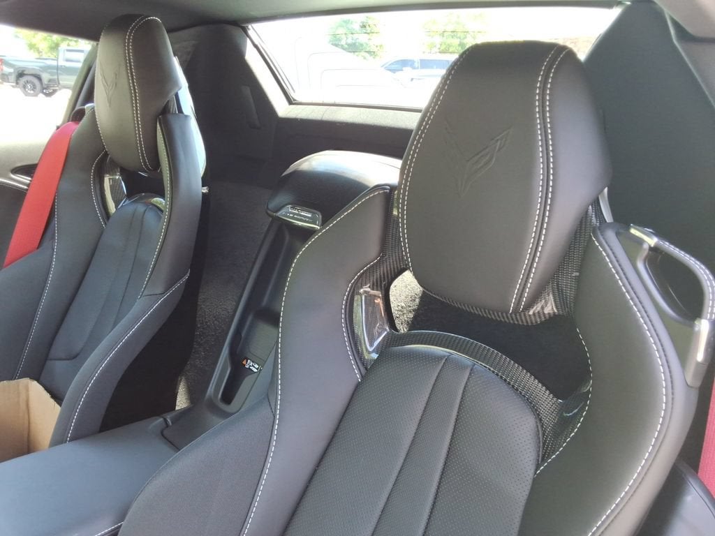 2027 Chevrolet Corvette Stingray 2LT