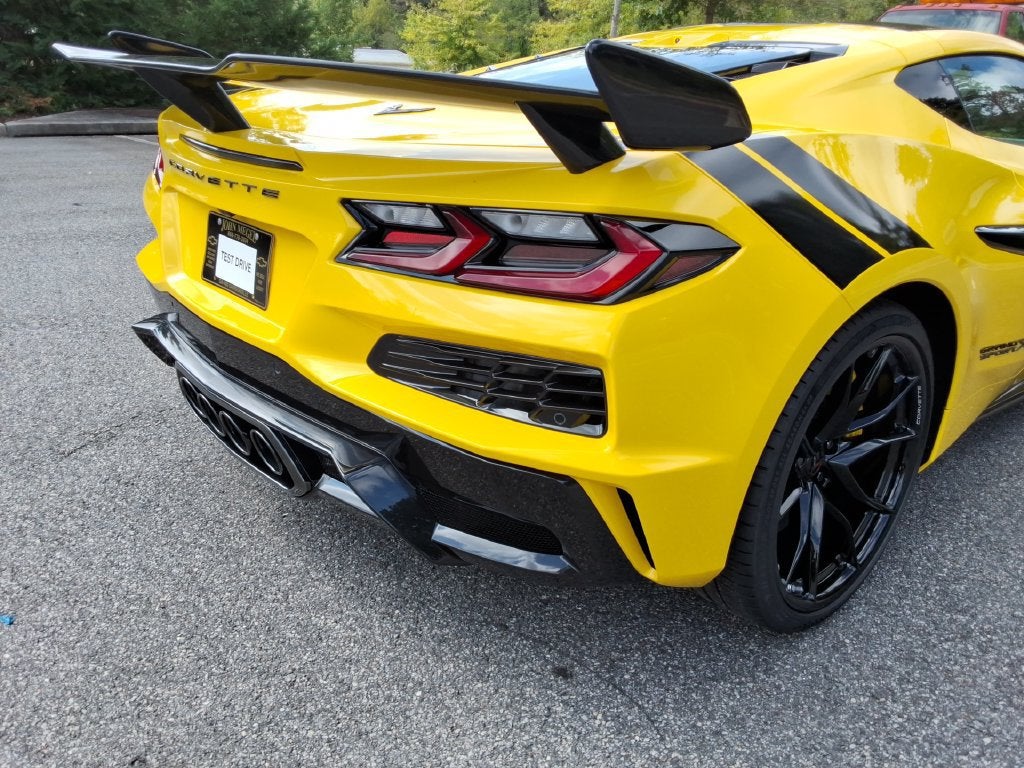 2027 Chevrolet Corvette Grand Sport X 2LT