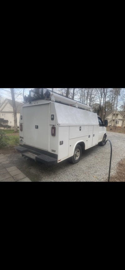 2021 Chevrolet Express Cutaway 3500 Work Van