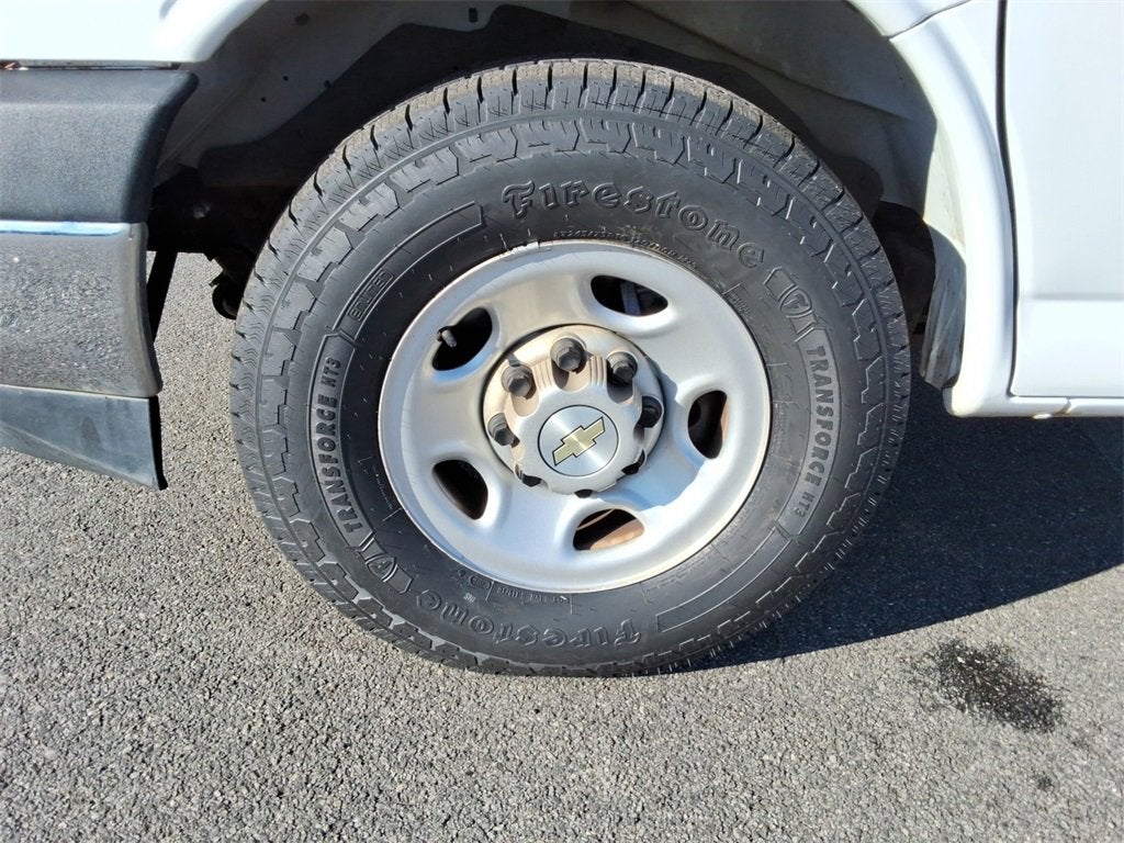 2021 Chevrolet Express Cutaway 3500 Work Van