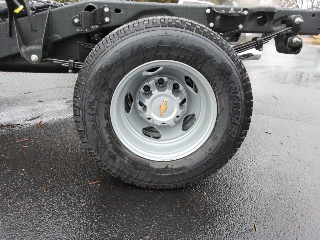 2026 Chevrolet Silverado 3500 HD WT DRW