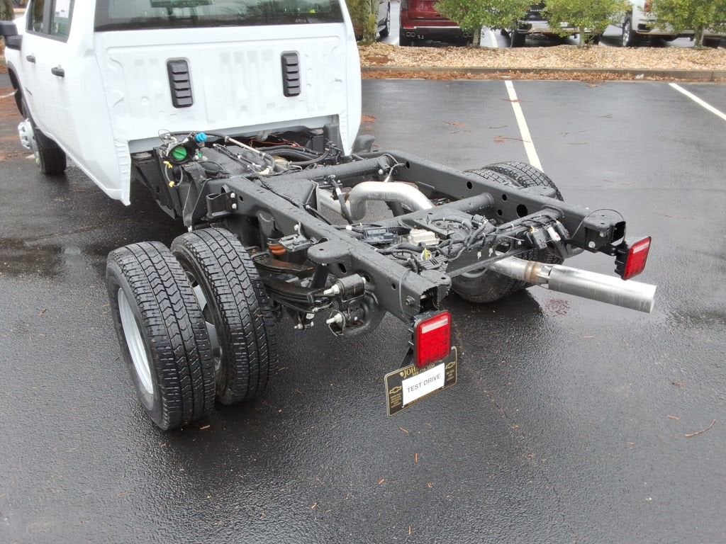 2026 Chevrolet Silverado 3500 HD WT DRW