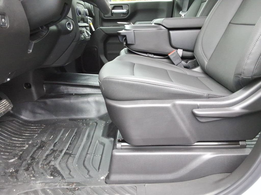 2026 Chevrolet Silverado 3500 HD WT DRW