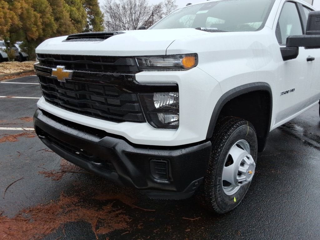 2026 Chevrolet Silverado 3500 HD WT DRW
