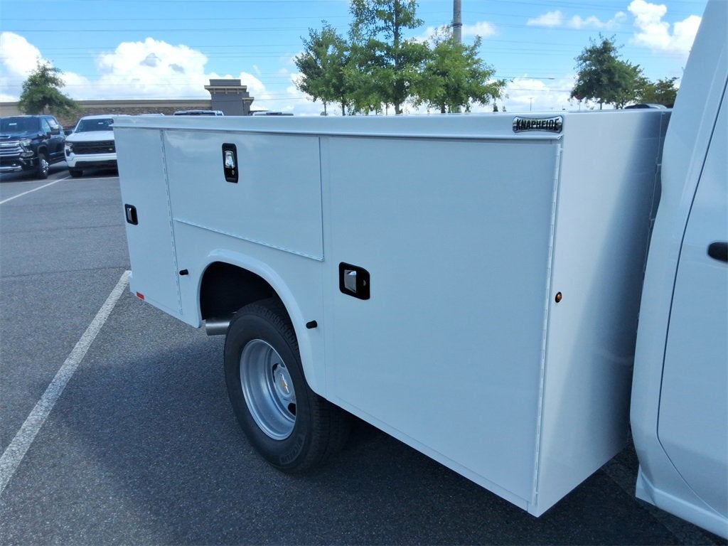 2025 Chevrolet Silverado 3500 HD Chassis Cab Work Truck