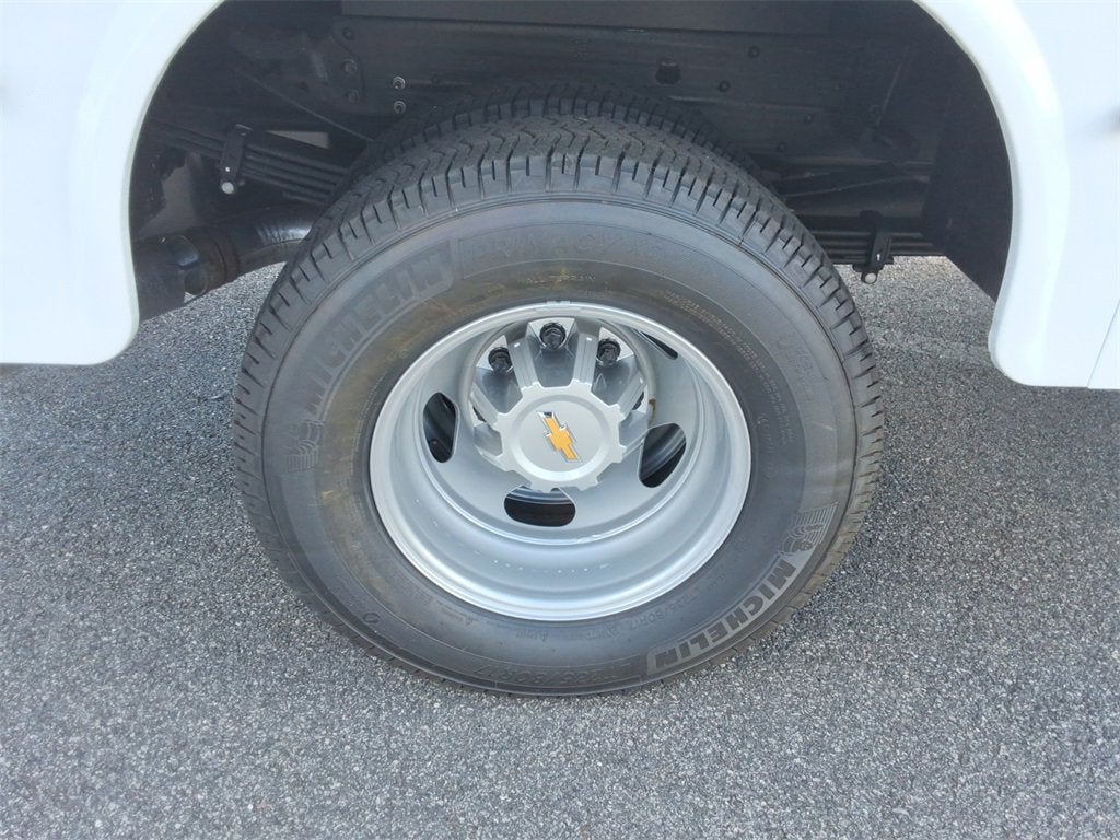 2025 Chevrolet Silverado 3500 HD Chassis Cab Work Truck