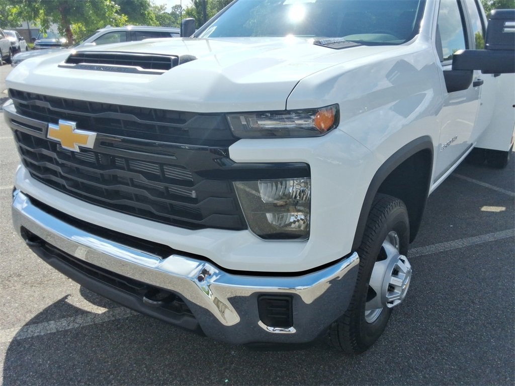 2025 Chevrolet Silverado 3500 HD Chassis Cab Work Truck