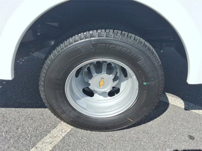 2025 Chevrolet Silverado 3500 HD Chassis Cab Work Truck