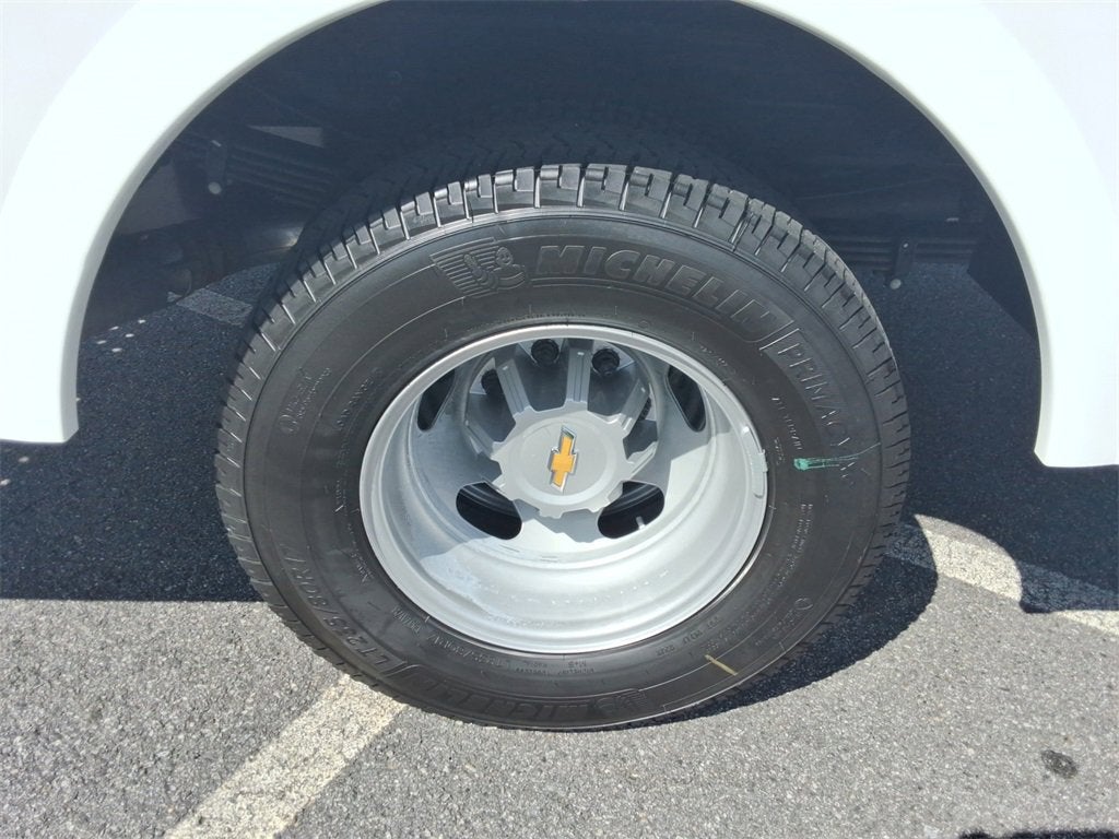 2025 Chevrolet Silverado 3500 HD Chassis Cab Work Truck