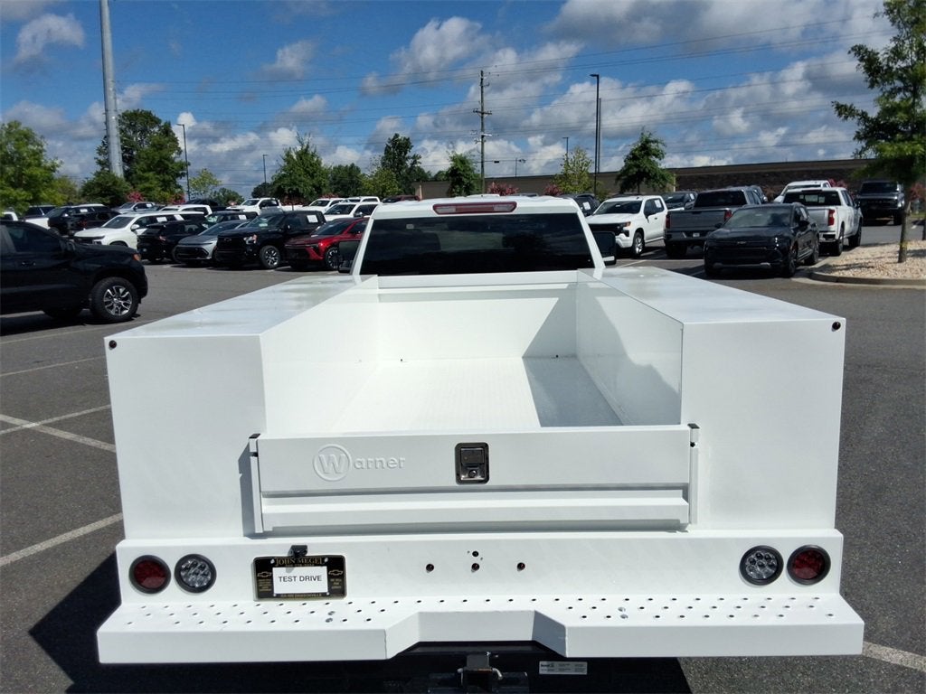 2025 Chevrolet Silverado 3500 HD Chassis Cab Work Truck