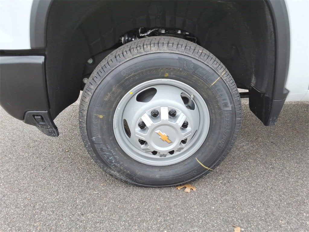 2026 Chevrolet Silverado 3500 HD WT DRW