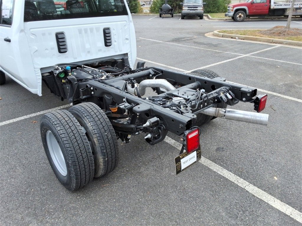 2026 Chevrolet Silverado 3500 HD WT DRW