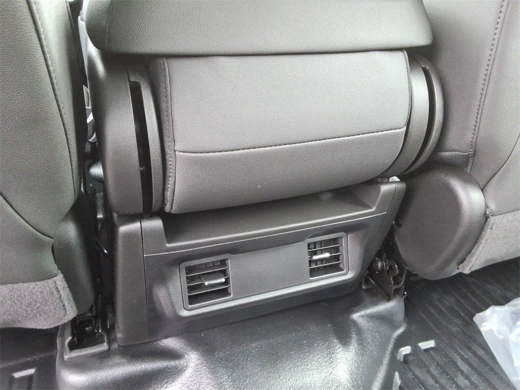 2026 Chevrolet Silverado 3500 HD WT DRW