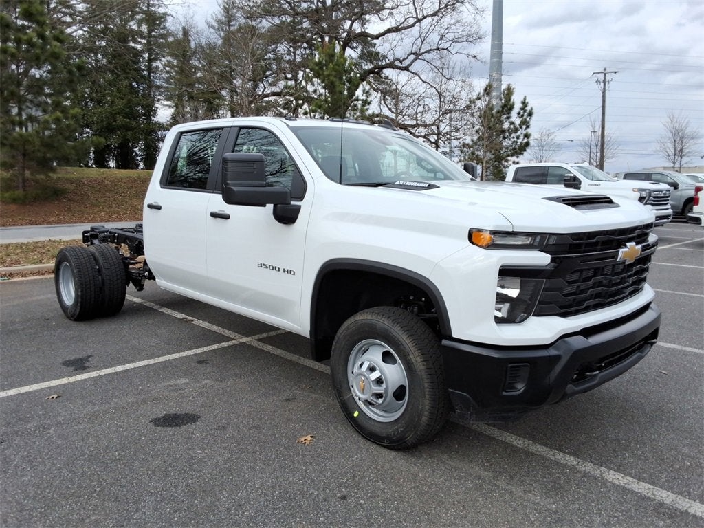 2026 Chevrolet Silverado 3500 HD WT DRW