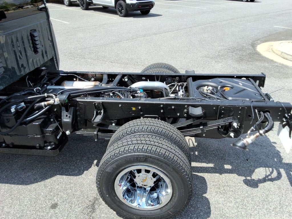 2026 Chevrolet Silverado 3500 HD Chassis Cab LT
