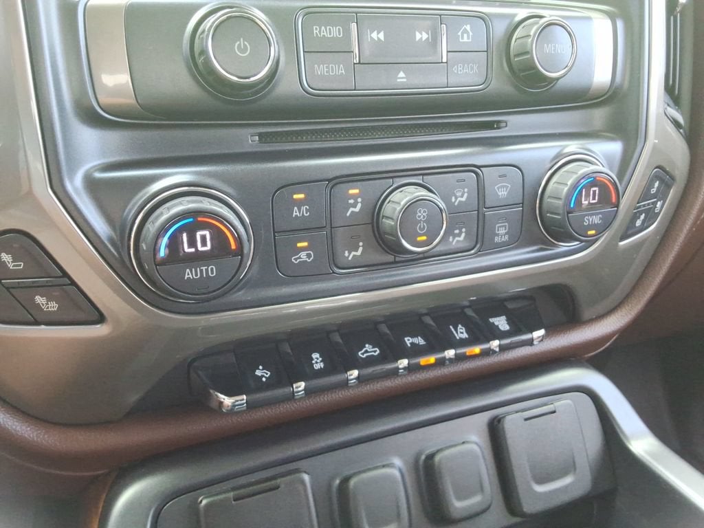 2017 Chevrolet Silverado 3500 HD High Country