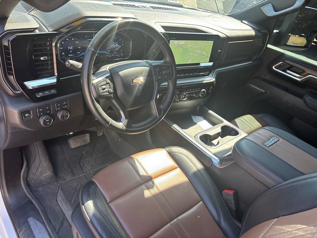 2025 Chevrolet Silverado 3500 HD High Country DRW