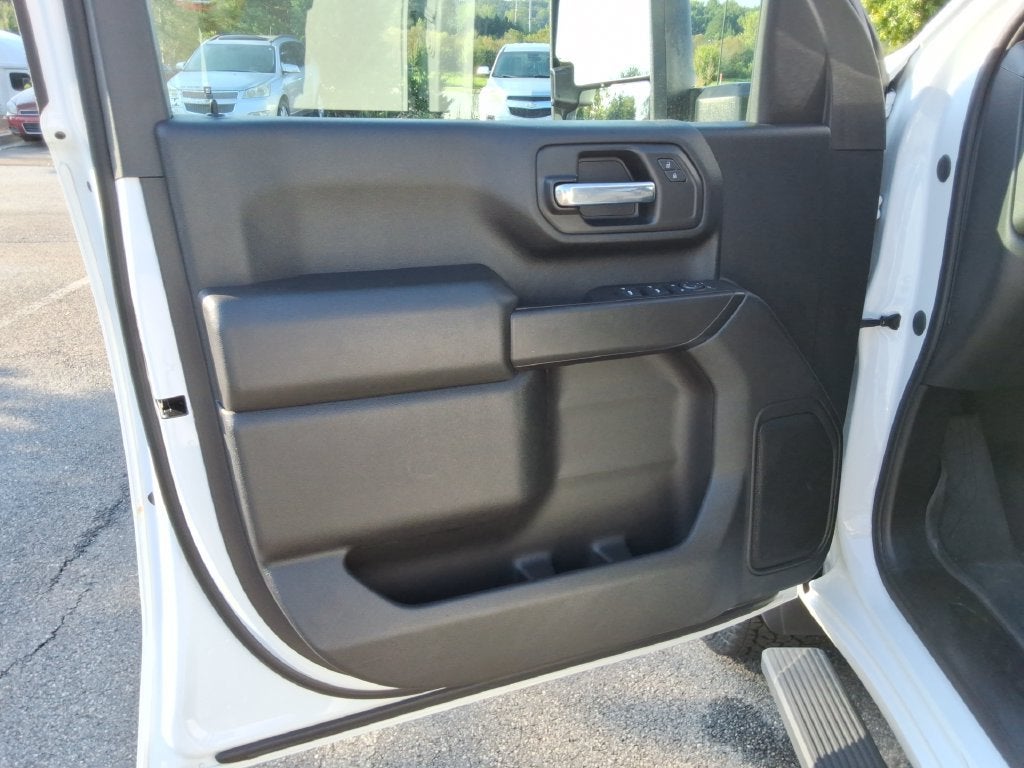 2021 Chevrolet Silverado 2500HD Custom - Photo 22