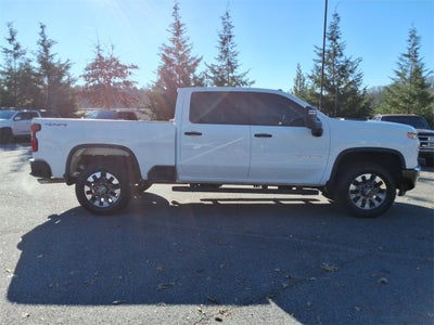2022 Chevrolet Silverado 2500 HD Custom