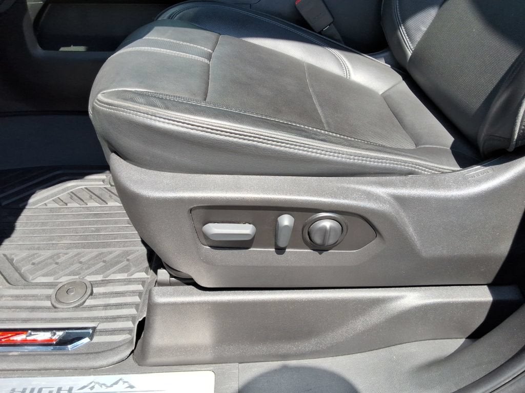 2022 Chevrolet Silverado 3500 HD High Country