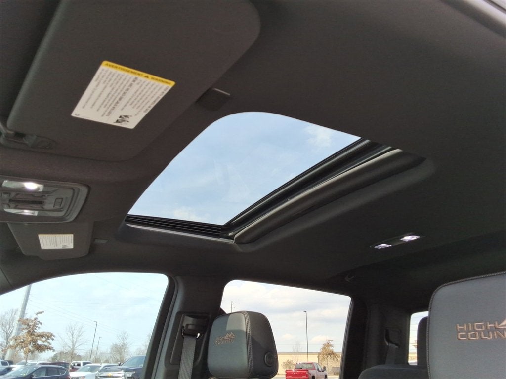 2024 Chevrolet Silverado 3500 HD High Country DRW