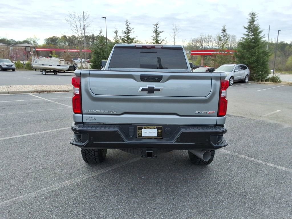 2024 Chevrolet Silverado 2500 HD ZR2