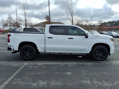 2025 Chevrolet Silverado 1500 Custom