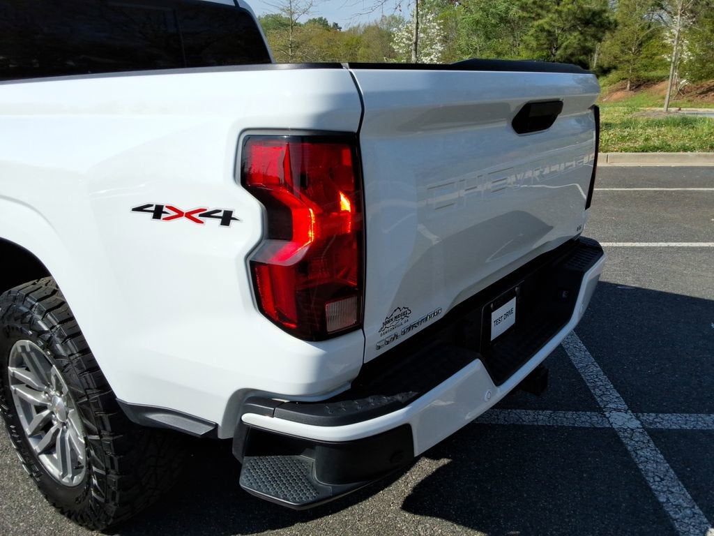 2024 Chevrolet Colorado LT