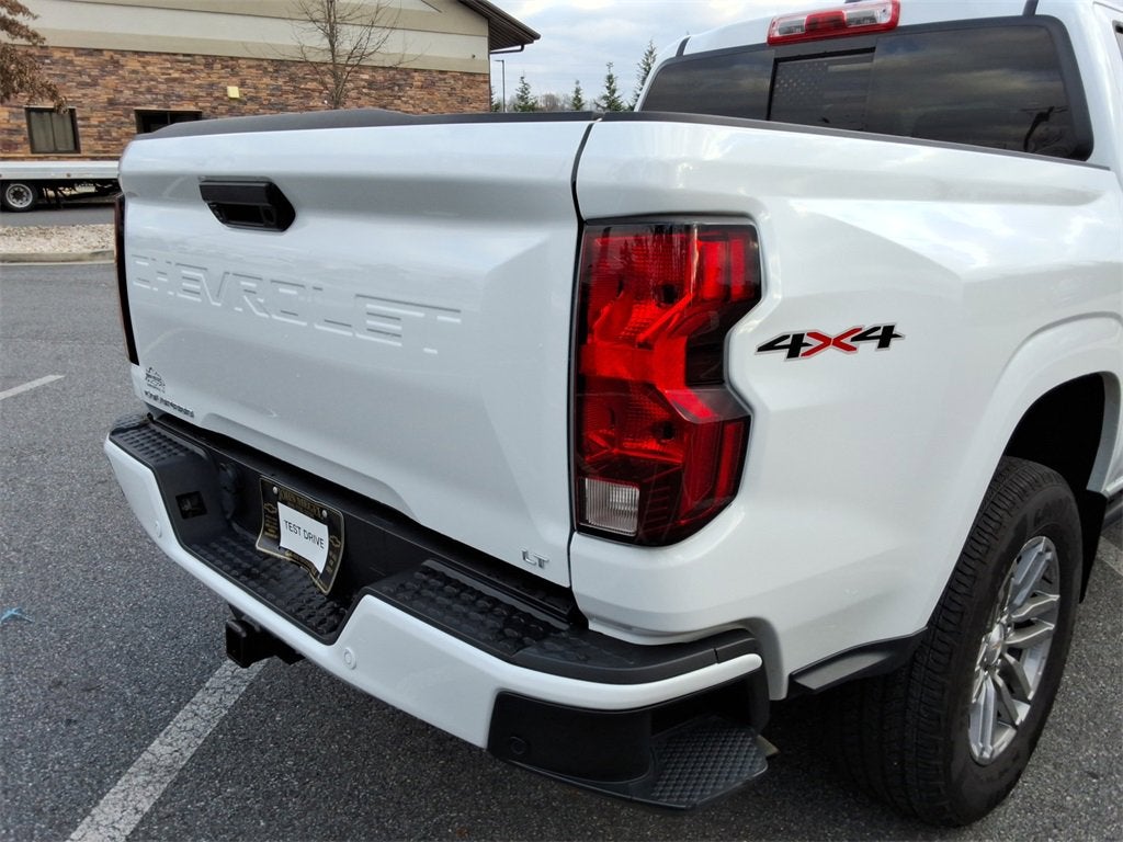 2023 Chevrolet Colorado LT