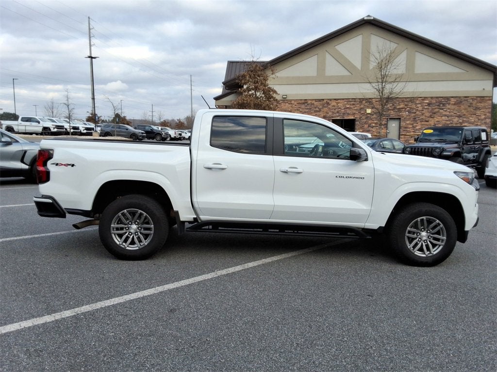 2023 Chevrolet Colorado LT