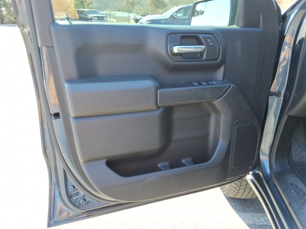 2020 Chevrolet Silverado 1500 Custom Trail Boss