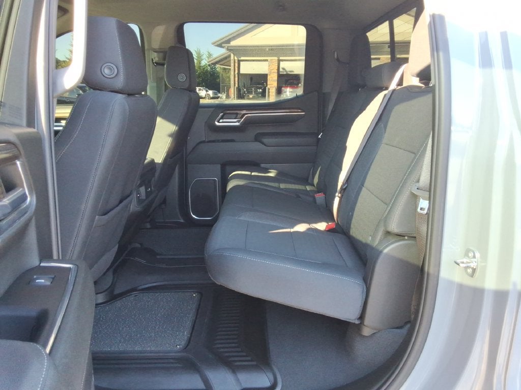 2024 Chevrolet Silverado 1500 RST - Photo 18