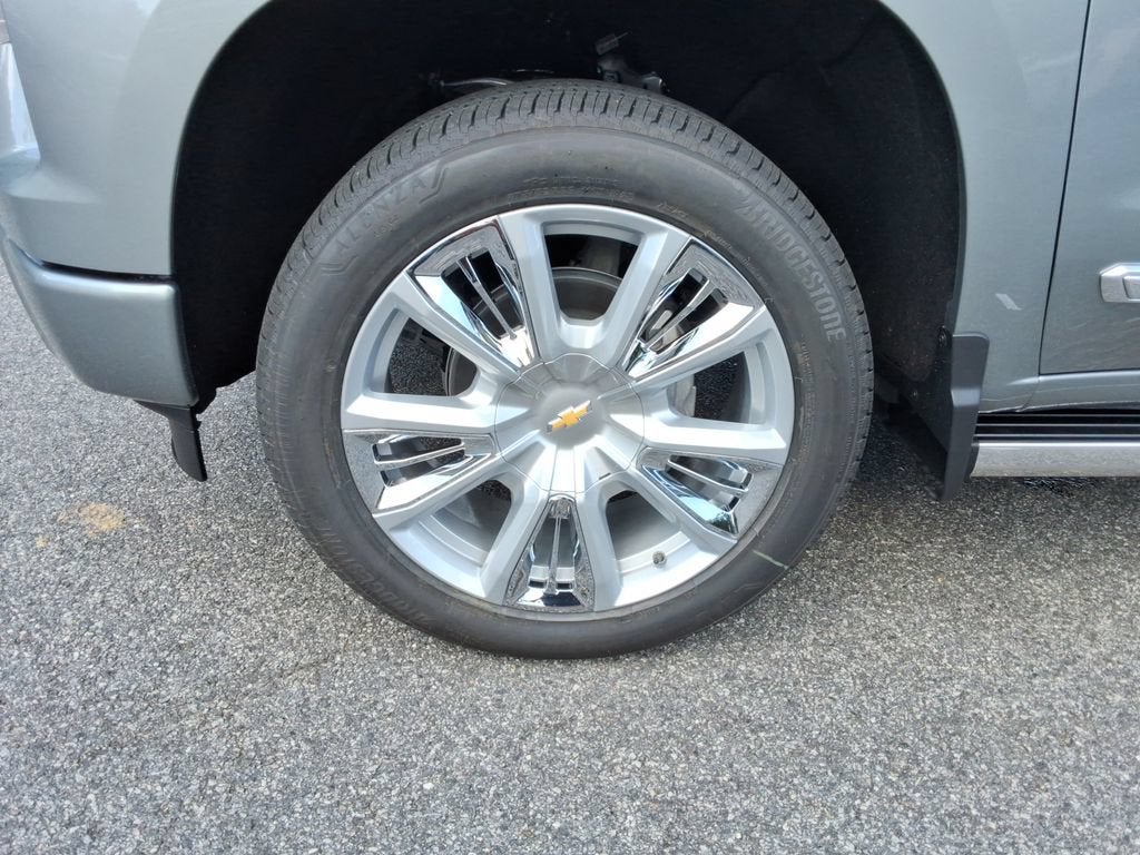 2026 Chevrolet Silverado 1500 High Country - Photo 10