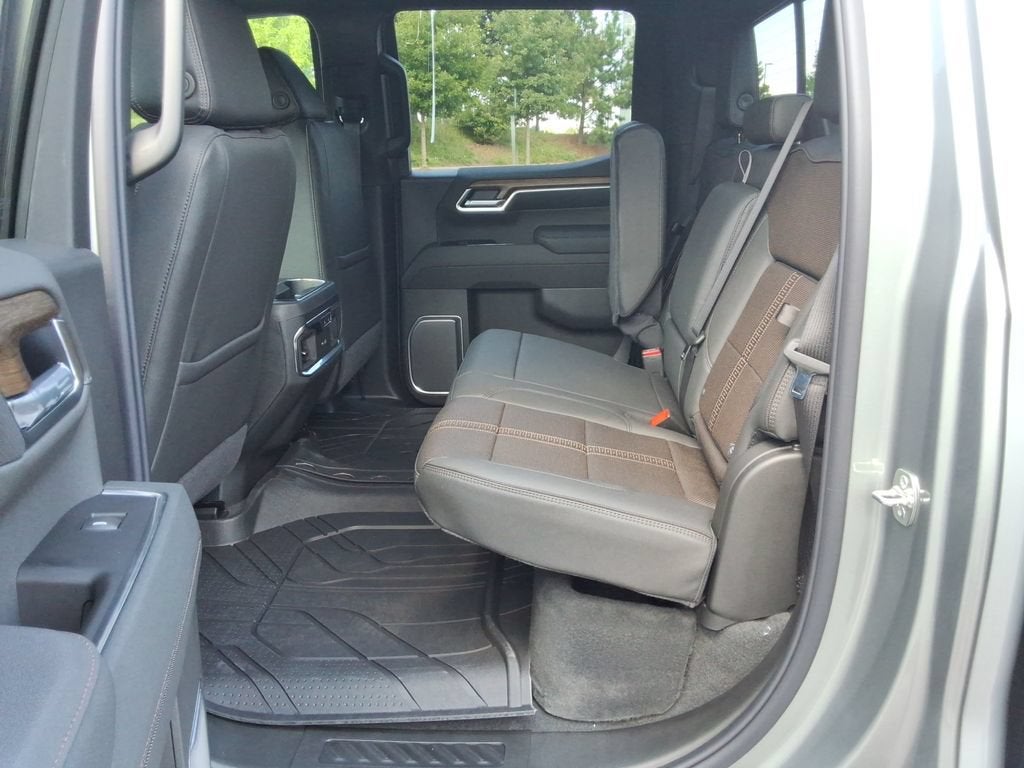 2026 Chevrolet Silverado 1500 High Country - Photo 19