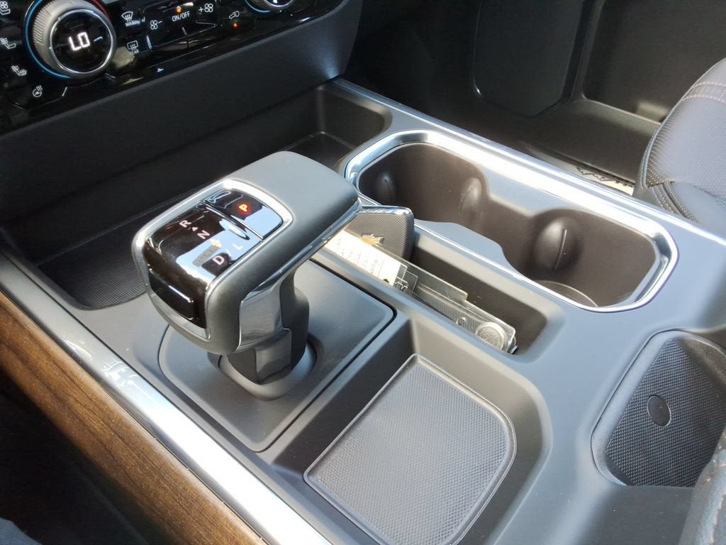 2026 Chevrolet Silverado 1500 High Country - Photo 35