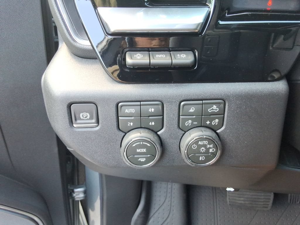 2026 Chevrolet Silverado 1500 High Country - Photo 38